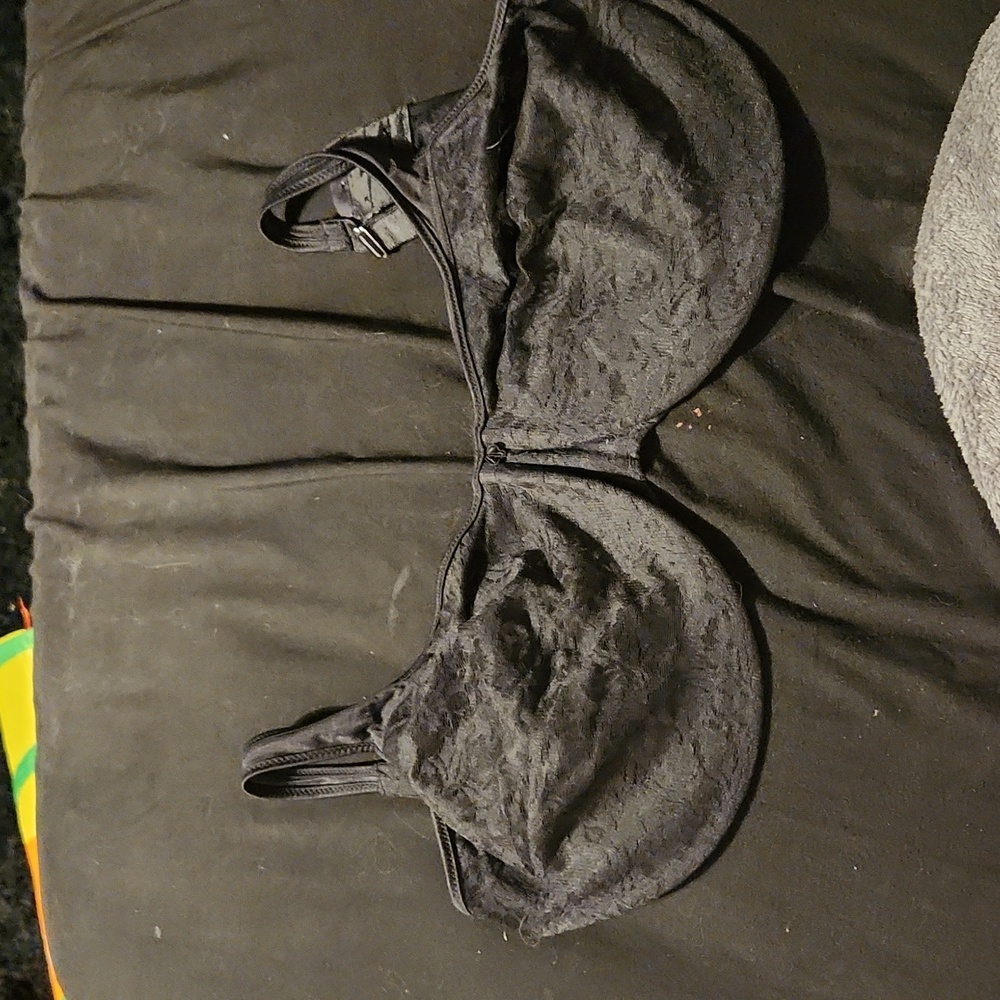 Bra with no padding